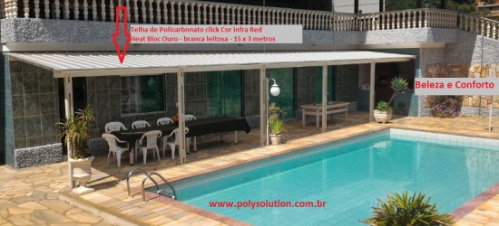 cobertura de area de Piscina com as telhas de Policarbonato click cor infra red heat bloc ouro