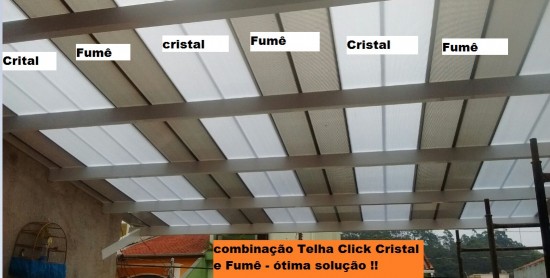 Telhado em Policarbonato com duas cores Telhas Click cristal e fumê