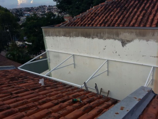 Cobertura de Policarbonato telhas Click cor Infra Red Heat Bloc Ouro maior redução de calor e melhor transmissão de luz