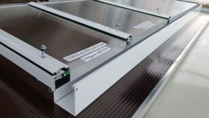 Cobertura de Policarbonato com Perfis de Aluminio estrutural Auto-portante Polysolution