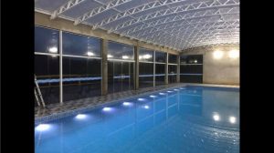 Cobertura de piscina com policarbonato alveolar 10 mm infr ared heat bloc ouro - Polysolution